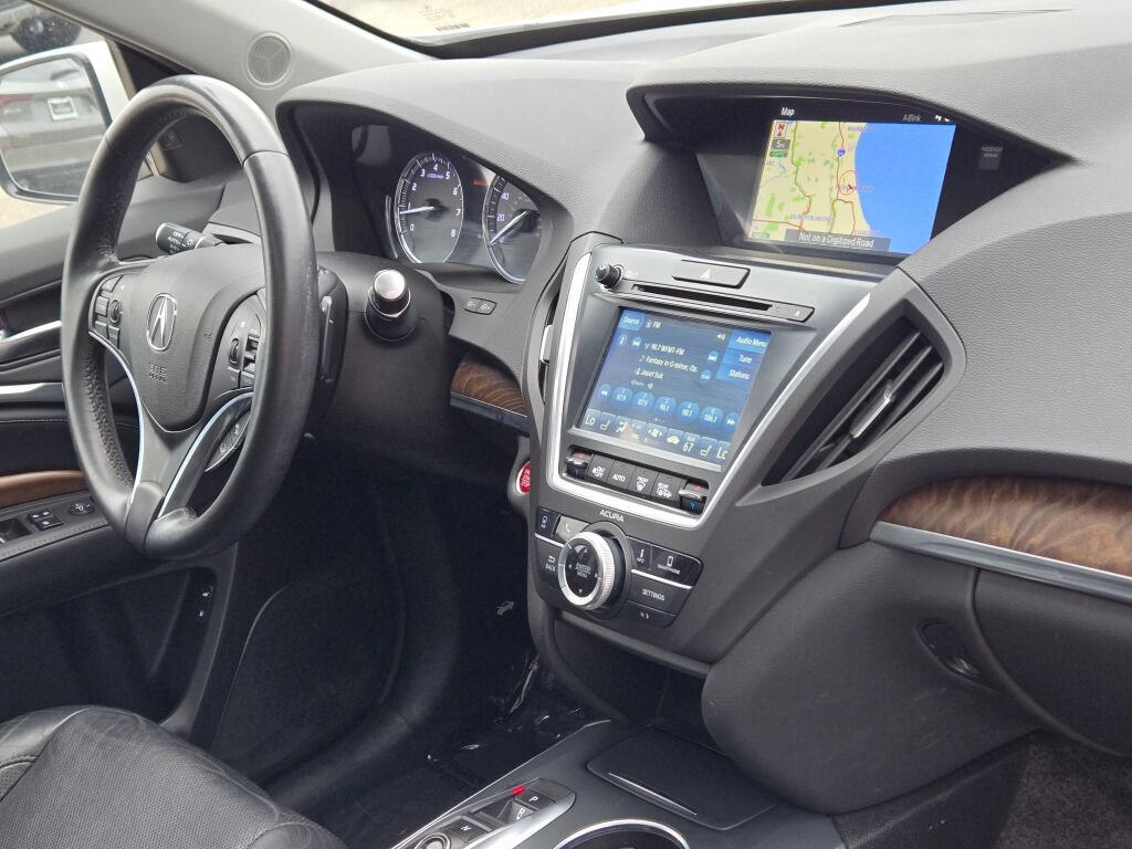 Used 2020 Acura MDX w/ Technology Package AWD/4WD image 9