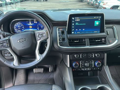 Used 2023 Chevrolet Tahoe Z71 image 23