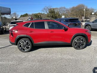 New 2026 Chevrolet Trax RS w/ Sunroof Package video 2