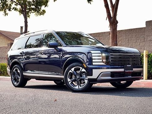 New 2026 Hyundai Palisade Limited image 2