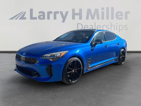 Used 2018 Kia Stinger GT2 image 1