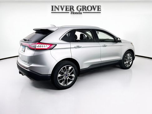 Used 2017 Ford Edge Titanium w/ Technology Package AWD/4WD image 5