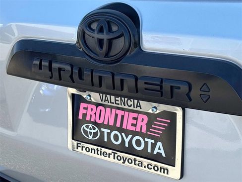 Certified 2023 Toyota 4Runner TRD Off-Road Premium image 6