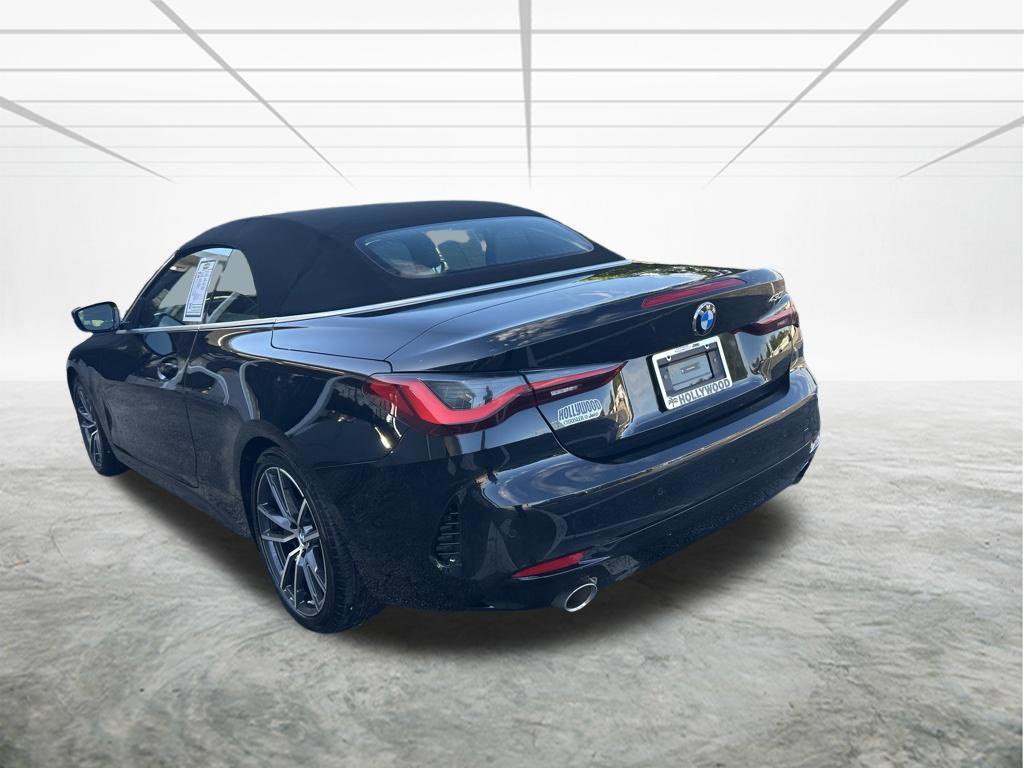 Used 2025 BMW 430i Convertible w/ Premium Package RWD image 6
