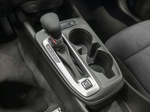 Used 2024 Chevrolet Trax LS w/ LS Convenience Package image 25