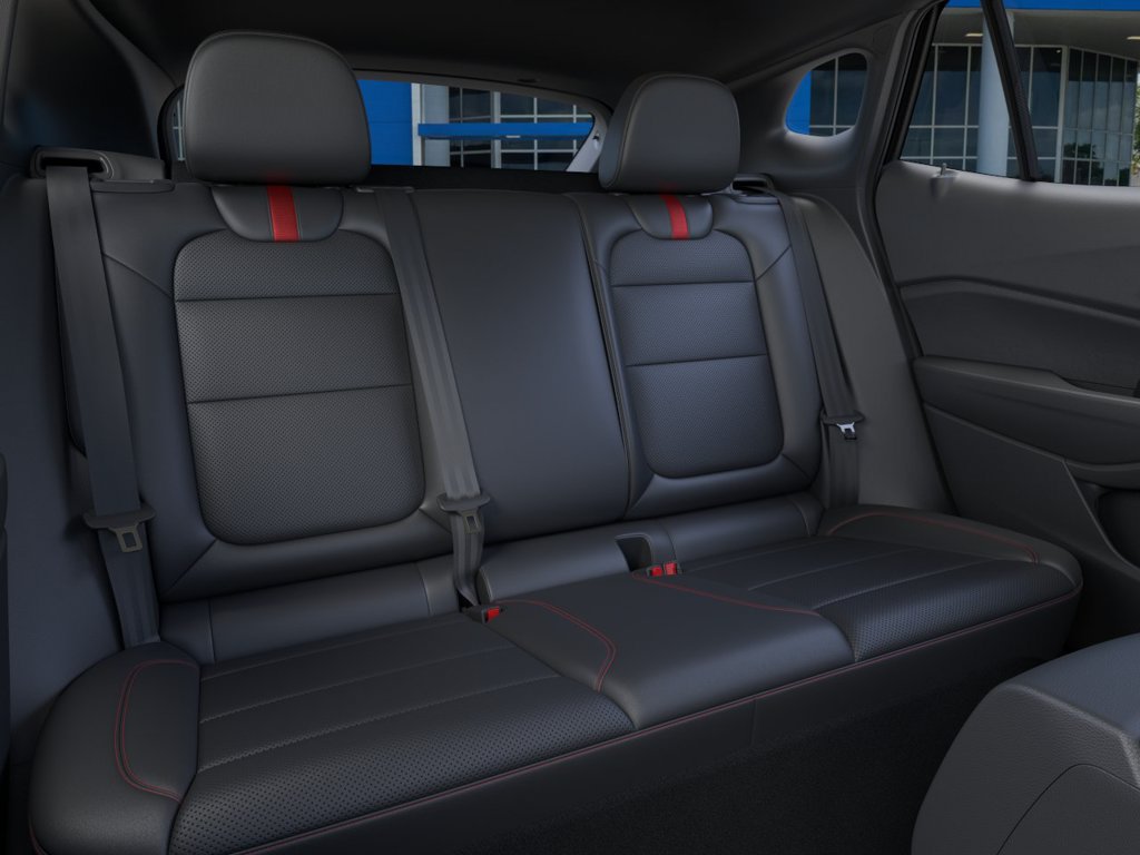 Used 2026 Chevrolet Trax RS FWD image 17