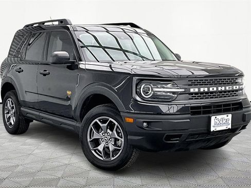 Used 2023 Ford Bronco Sport Badlands image 12