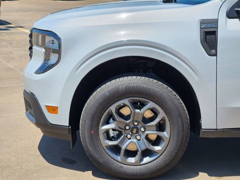 New 2025 Ford Maverick XLT w/ XLT Luxury Package image 5