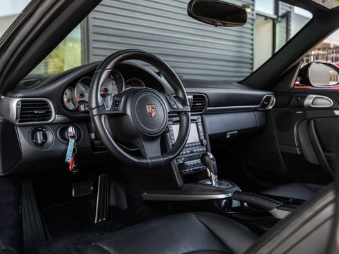 Used 2013 Porsche 911 Turbo AWD/4WD image 4