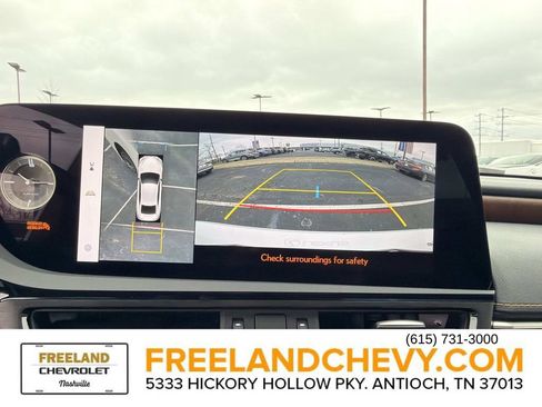 Used 2024 Lexus ES 300h Ultra Luxury image 35