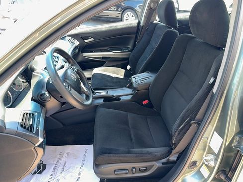 Used 2009 Honda Accord EX image 6