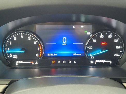 Used 2023 Ford Explorer XLT image 37