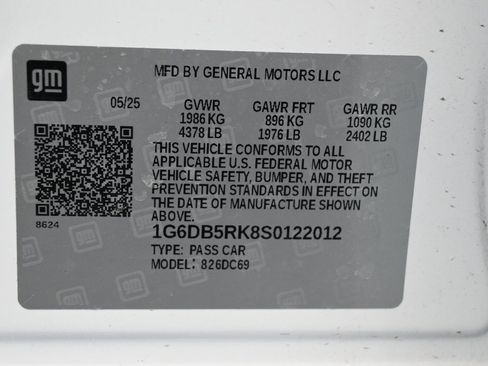 Used 2025 Cadillac CT4 Premium Luxury image 9