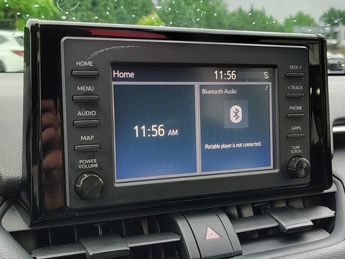 Used 2019 Toyota RAV4 LE w/ Carpet Mat Package FWD image 26
