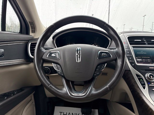 Used 2016 Lincoln MKX Reserve w/ Technology Package AWD/4WD image 18