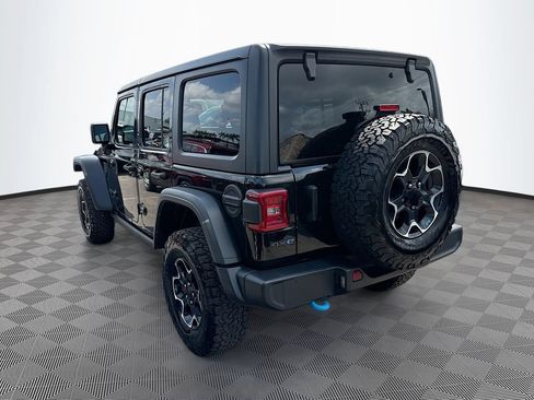 Used 2022 Jeep Wrangler Unlimited Rubicon 4xe w/ Cold Weather Group AWD/4WD image 8