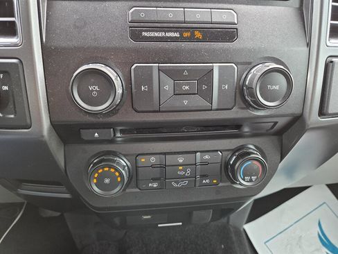 Used 2017 Ford F150 XLT w/ Equipment Group 301A Mid image 18