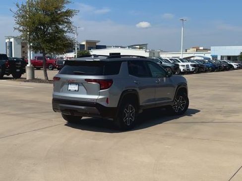 New 2026 GMC Terrain AT4 image 9