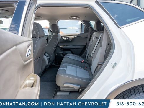 Used 2025 Chevrolet Blazer LT AWD/4WD image 21