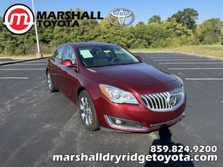 Used 2016 Buick Regal image 1