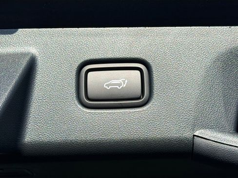 New 2026 Hyundai Tucson Limited image 13