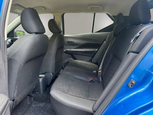 Used 2021 Nissan Kicks S FWD image 13