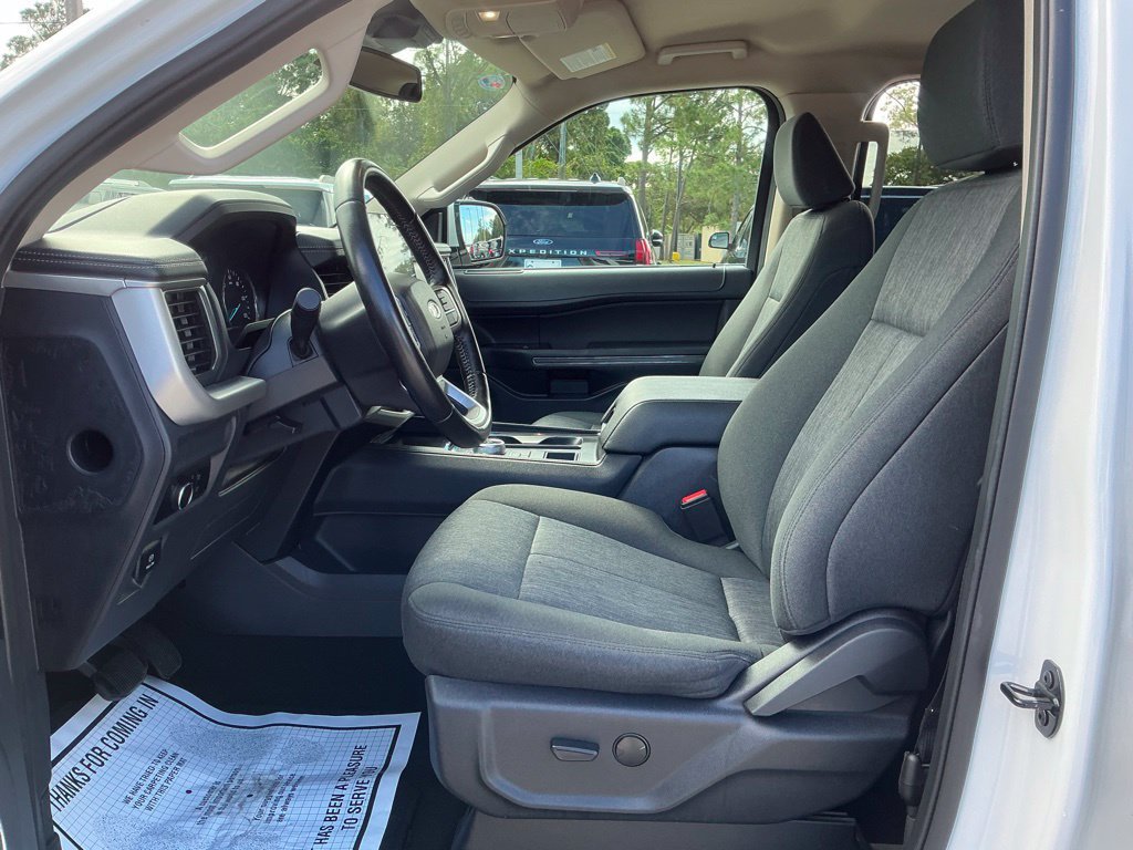Certified 2024 Ford Expedition Max XLT RWD image 31