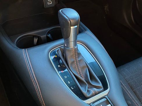 Used 2023 Honda HR-V Sport image 18