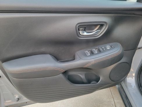 Used 2023 Honda HR-V Sport image 12