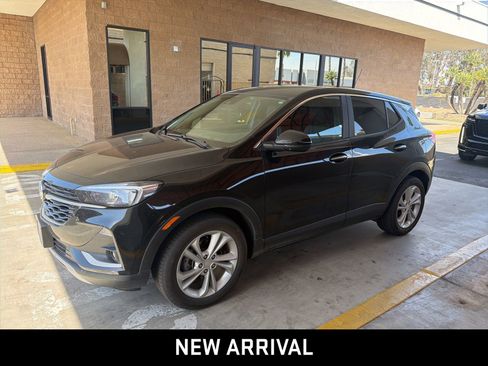 Certified 2023 Buick Encore GX Preferred w/ Cold Weather Comfort Package FWD image 1
