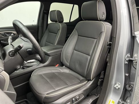 Certified 2023 Chevrolet Traverse Premier w/ LPO, Cargo Package AWD/4WD image 10