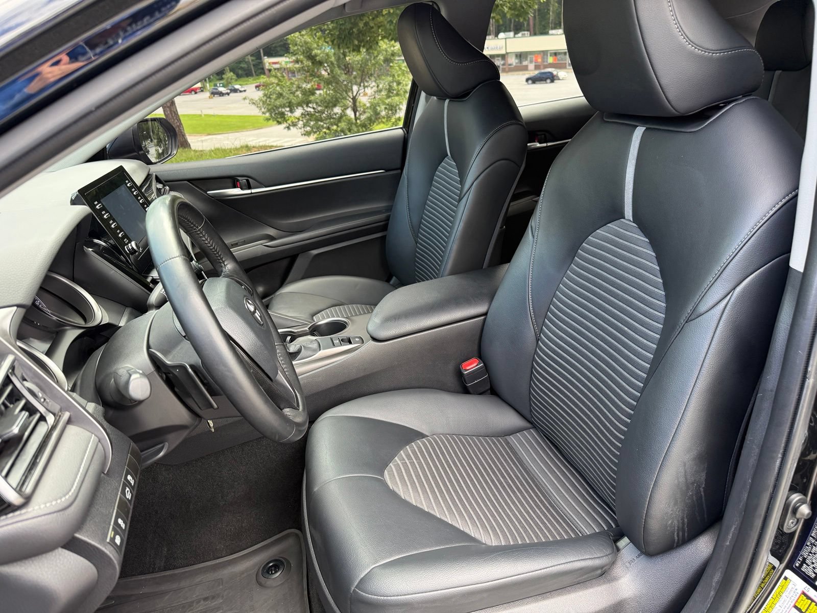 Used 2021 Toyota Camry SE AWD/4WD image 36