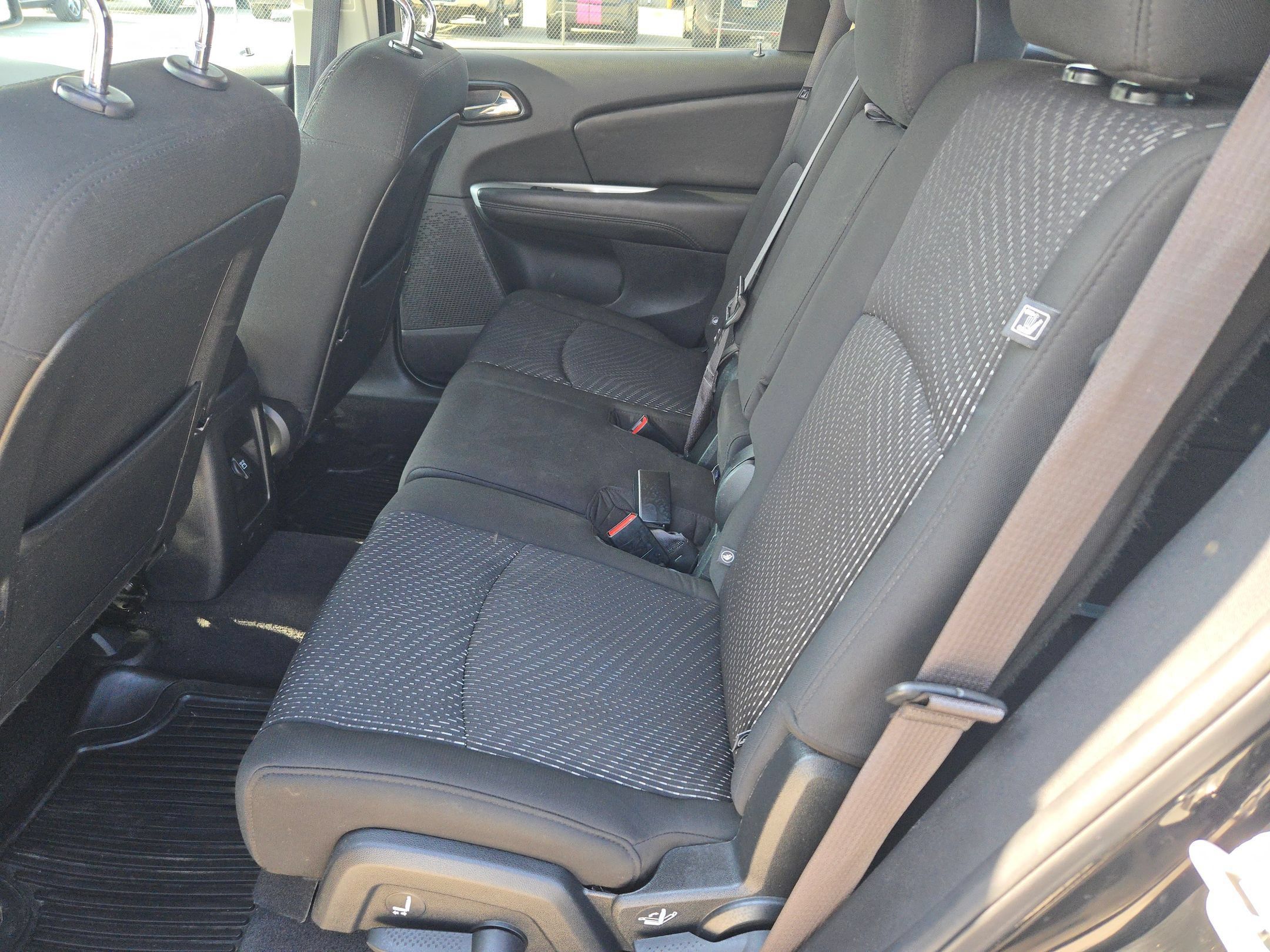 Used 2020 Dodge Journey SE w/ SE Popular Equipment Group FWD image 13