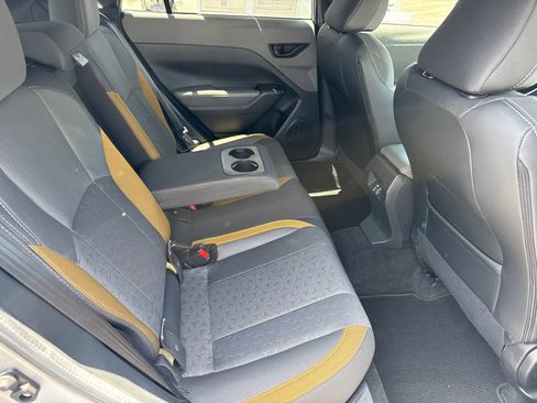 Certified 2025 Subaru Crosstrek 2.5i Sport w/ Crosstrek Mirror Package AWD/4WD image 11
