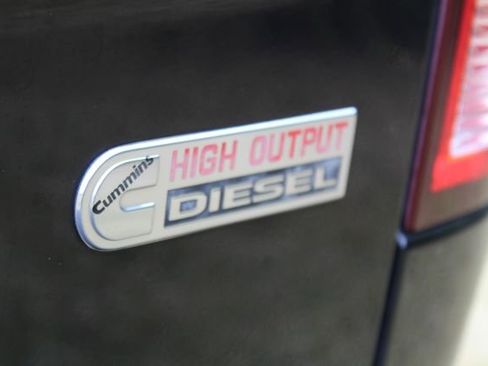 Used 2012 RAM 3500 SLT w/ Technology Group image 8