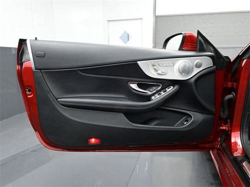 Used 2018 Mercedes-Benz C 300 Cabriolet image 7