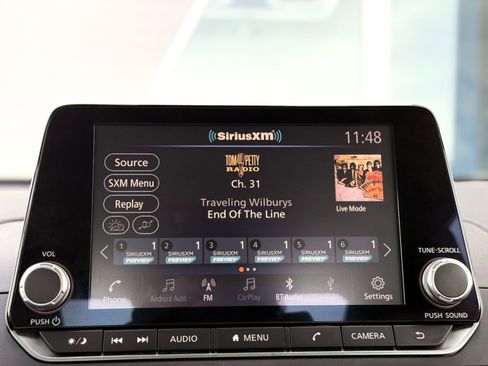 Used 2023 Nissan Altima 2.5 SV FWD image 31