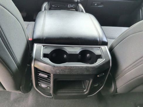 Used 2019 RAM 1500 Big Horn RWD image 40