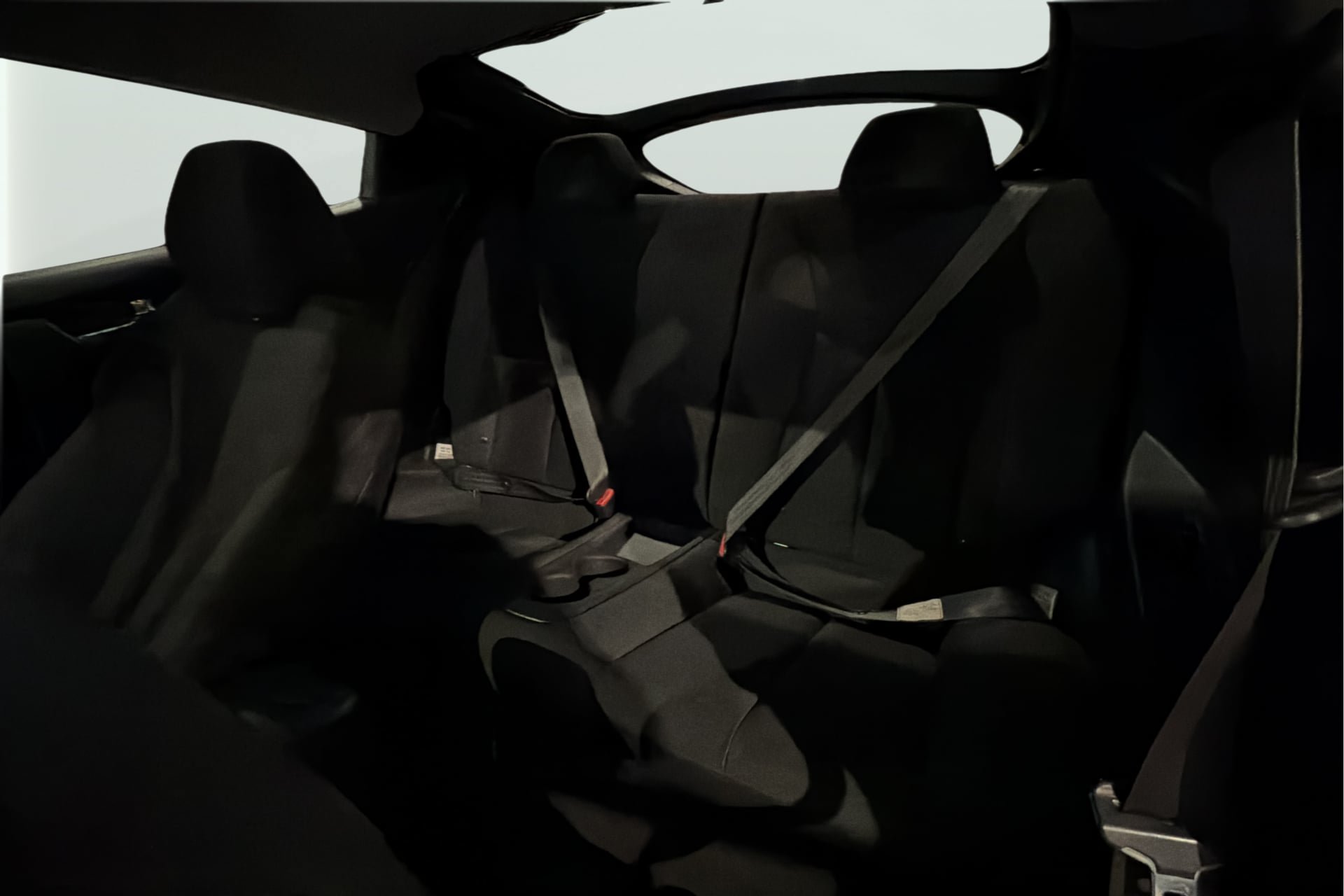 Used 2014 Hyundai Veloster FWD image 33