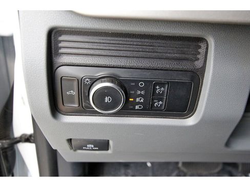 Used 2024 Ford F250 XLT AWD/4WD image 19