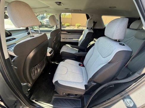 Used 2020 Hyundai Palisade SEL FWD image 19