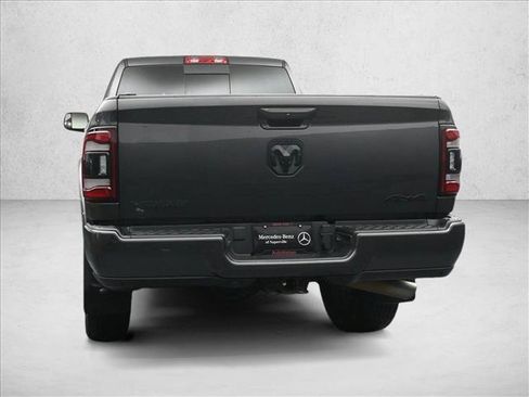 Used 2022 RAM 2500 Laramie w/ Night Edition AWD/4WD image 5