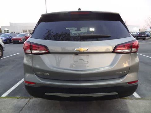 Used 2024 Chevrolet Equinox LT image 8