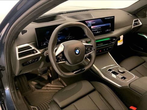New 2026 BMW 330i xDrive Sedan w/ Premium Package AWD/4WD image 4
