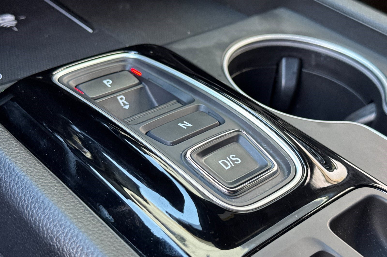Used 2025 Honda Pilot Black Edition image 18