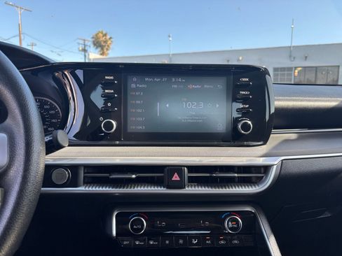 Used 2023 Kia K5 LXS FWD image 17