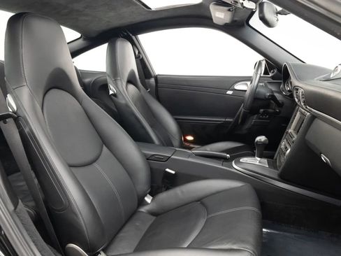 Used 2005 Porsche 911 Carrera S RWD image 4
