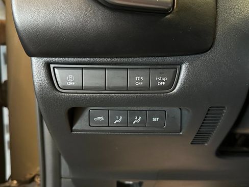 Used 2023 MAZDA CX-50 Meridian Edition w/ Apex Package AWD/4WD image 19