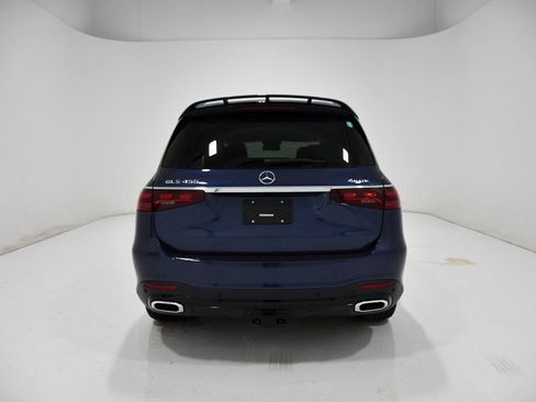 New 2026 Mercedes-Benz GLS 450 4MATIC image 4