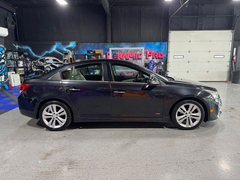 Used 2016 Chevrolet Cruze LTZ w/ Sun, Sound and Sport Package FWD image 6